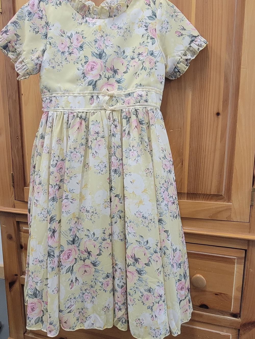 Yellow Floral Ruffle-Sleeve Girls Formal Dress